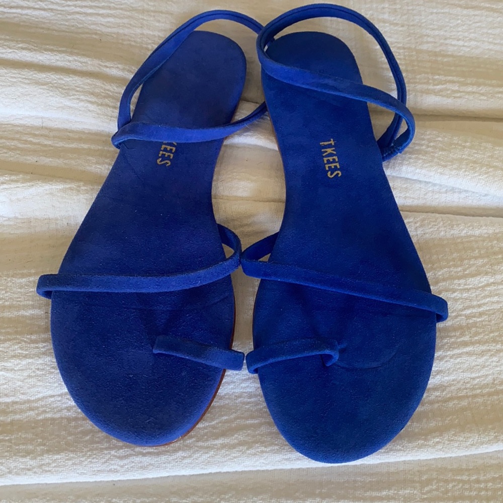 Tkees blue suede strappy sandals size 7